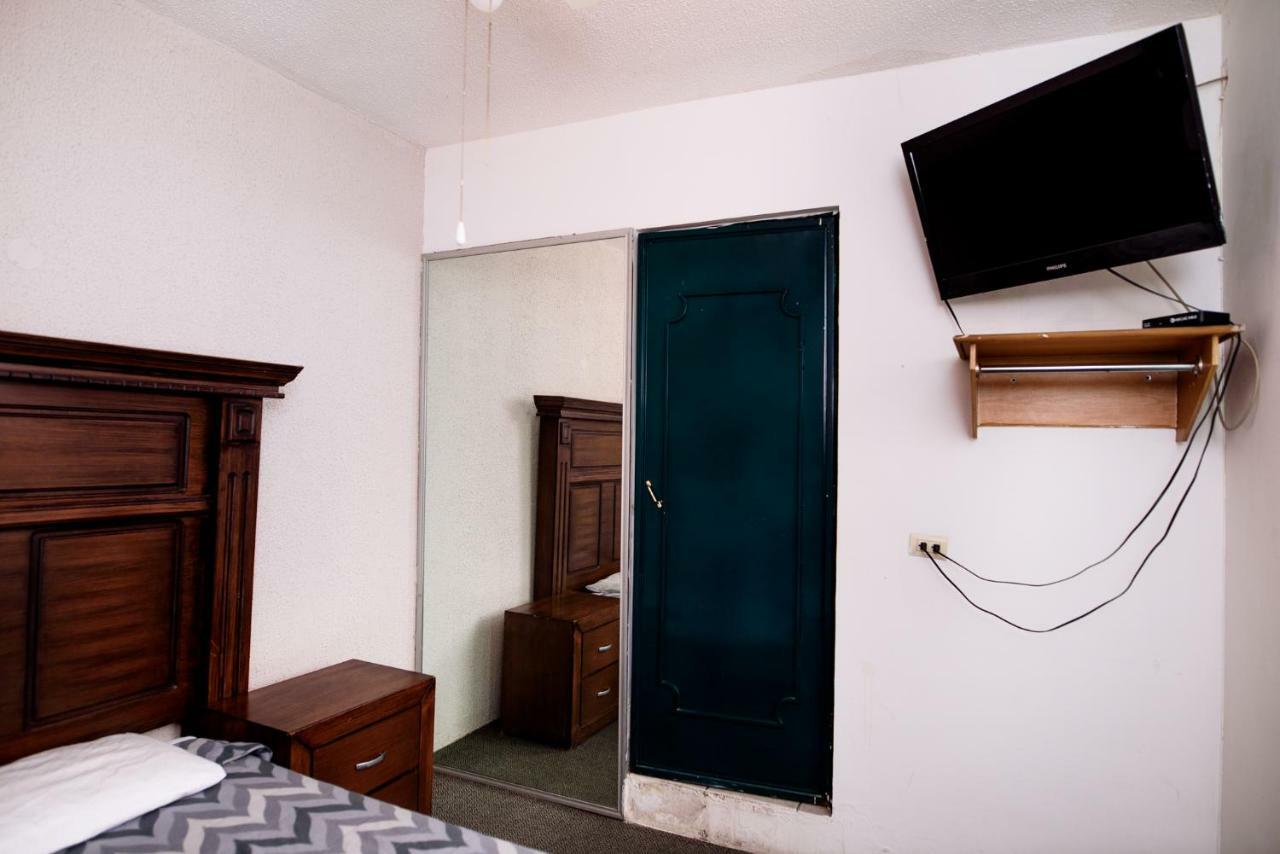 Hotel Maria Elena Дуранго Экстерьер фото