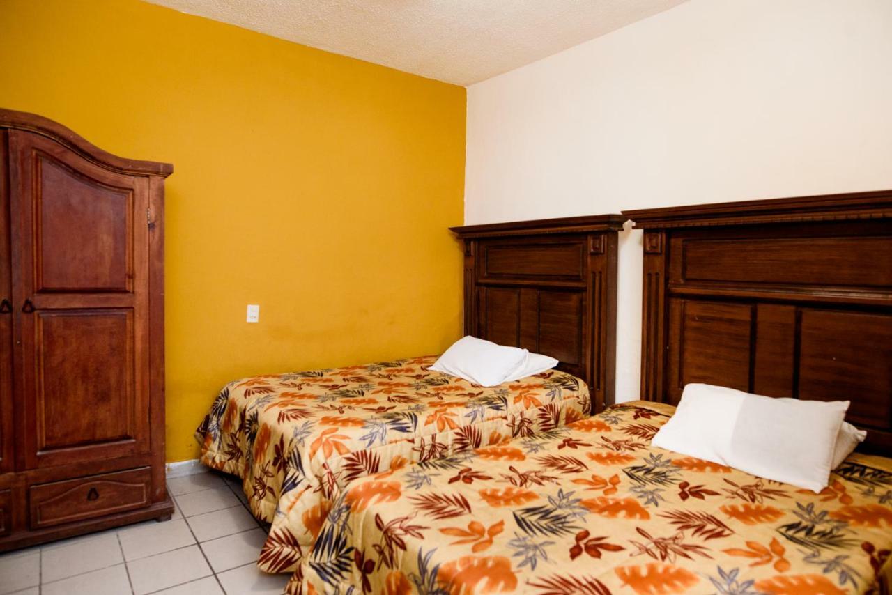 Hotel Maria Elena Дуранго Экстерьер фото