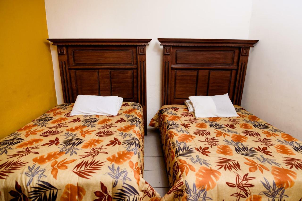 Hotel Maria Elena Дуранго Экстерьер фото