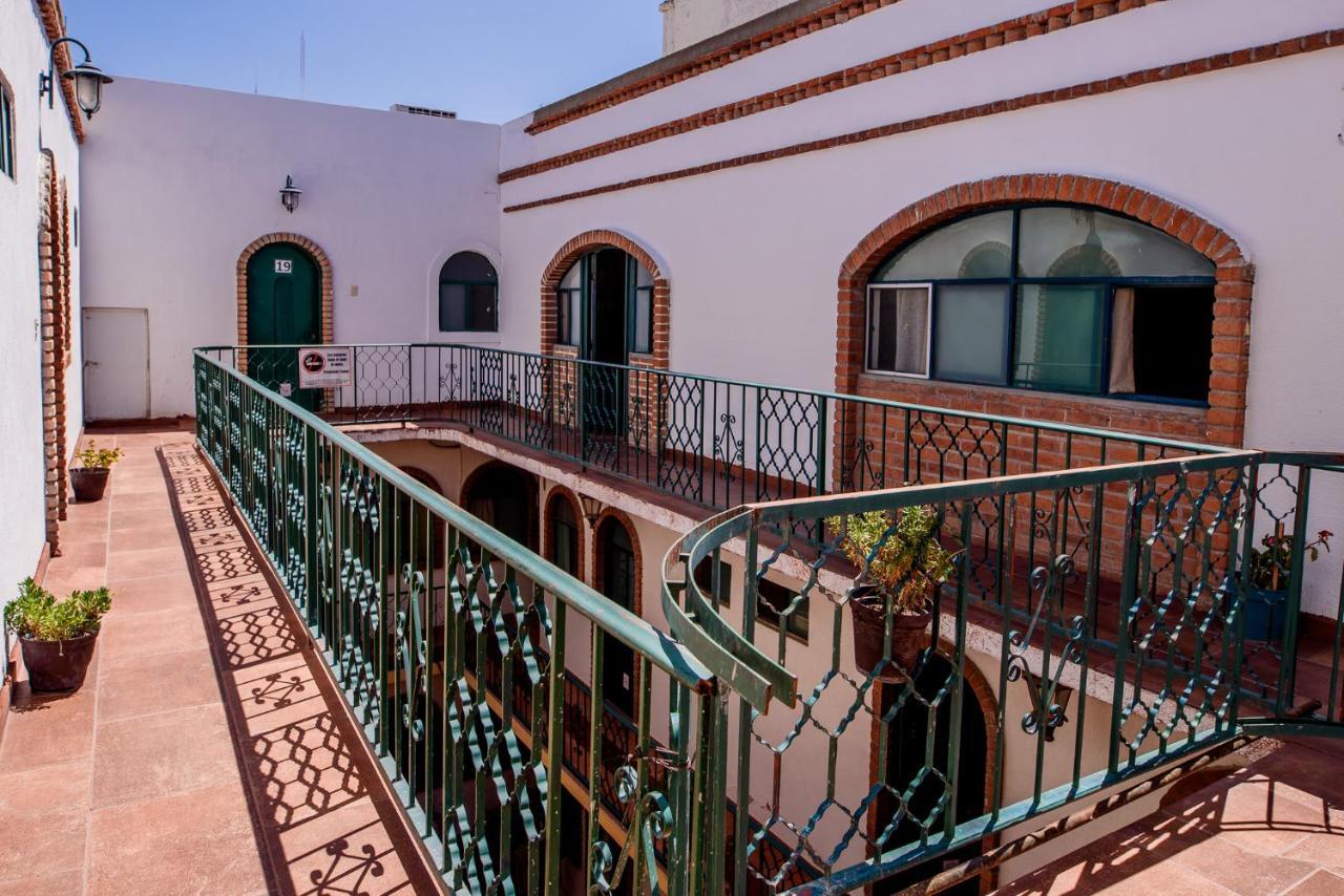Hotel Maria Elena Дуранго Экстерьер фото